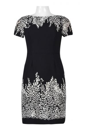 Adrianna Papell Boat Neck Short Sleeve Zipper Back Pleated Multi Print Crepe Dress (Petite)