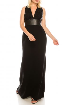 Carmen Marc Valvo Black Plunge Trumpet Long Evening Dress