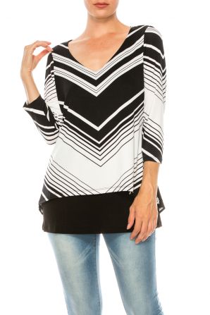 Nygard Multi Color Print 3/4 Sleeve Top